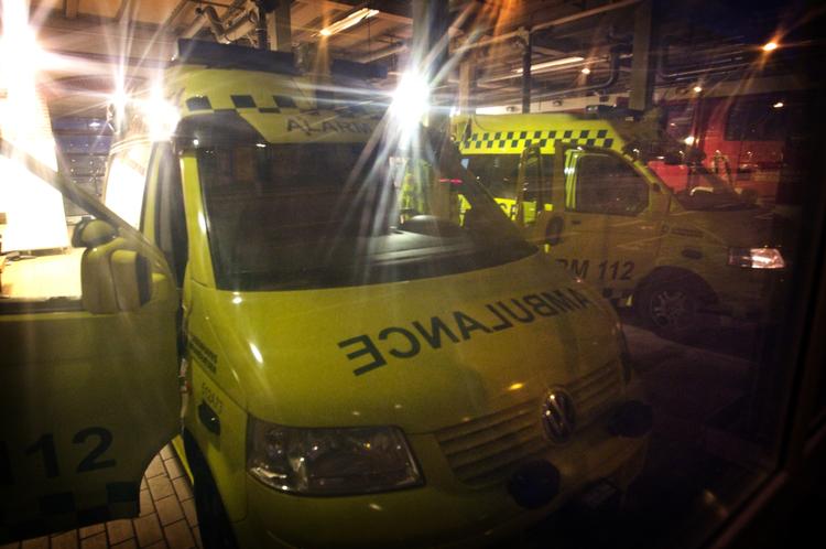 Stilstand. Ambulancerne fra Københavns Brandvæsen holdt i morges stille. 