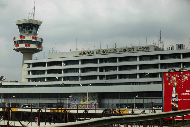 Transit. Den terrormistænkte nigerianer var kun i Lagos lufthavn i 30 minutter. 