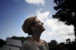 solglimt? Helle Thorning-Schmidt er på udkig efter flere vælgere, men vælgerne er i øjeblikket mest optagede af 'borgerlige' emner. Så hun kan måske komme til at kigge længe. 