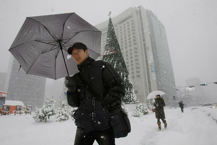 Seoul i Sydkorea har været ramt af store trafikale problemer. 
