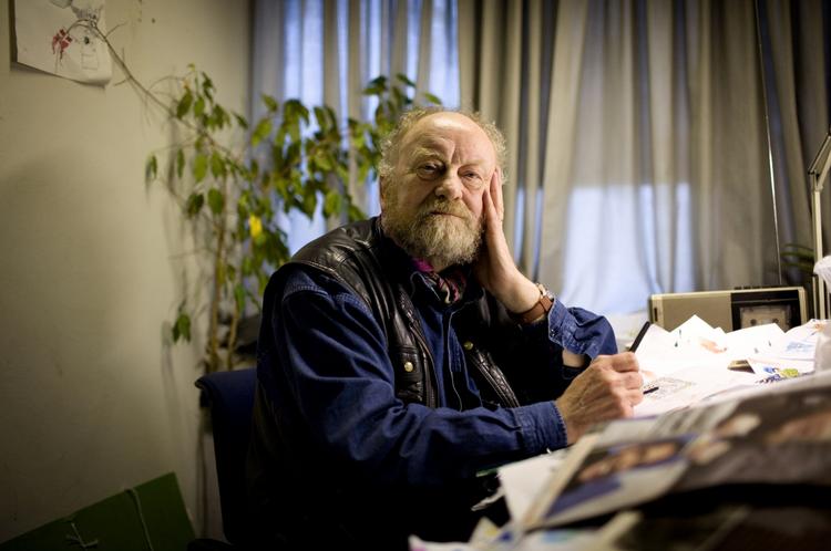 Hjemve. Kurt Westergaard har levet under jorden, siden han blev overfaldet i sit hjem nytårsaftensdag. (Arkivfoto) 