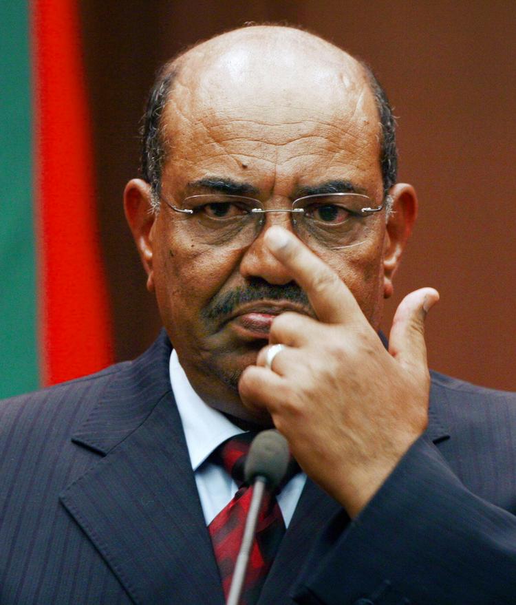 President Omar al-Bashir of Sudan against whom an international arrest warrant has been issued. Archive. 