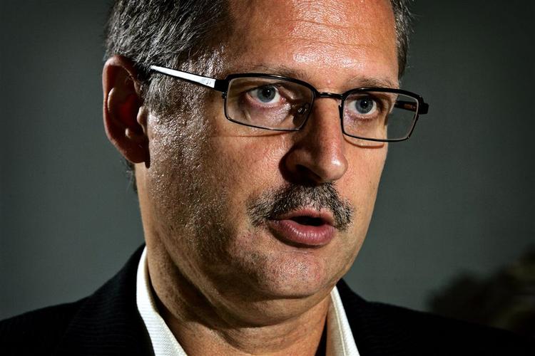 kultur. »Med dette initiativ giver vi læserne endnu mere kultur«, pointerer kulturredaktør Flemming Rose fra Jyllands-Posten. 