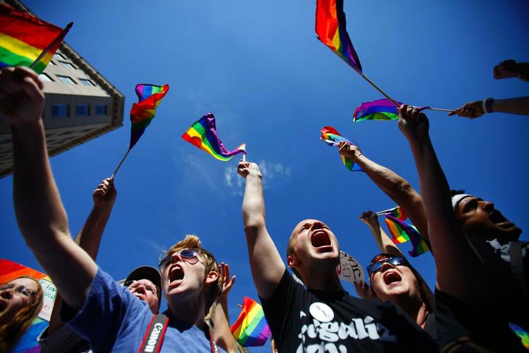 RETTIGHEDER. De homoseksuelles kamp for lige rettigheder føres globalt. Billedet er fra Washington i oktober i fjor. 