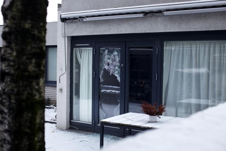 Dagen før somalieren angreb Kurt Westergaard i huset her i Viby, var han på vagt på et Dansk Røde Kors center. 