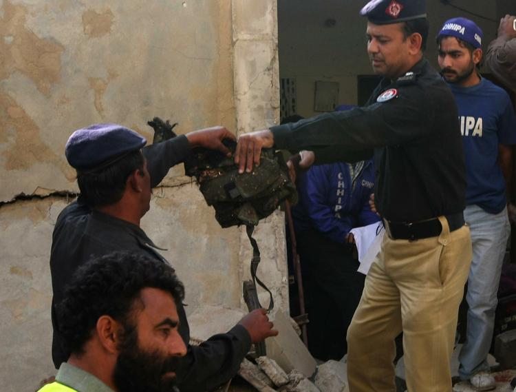Sprængning. To er blevet anholdt, efter at et hus eksploderede i den pakistanske by Karachi. 