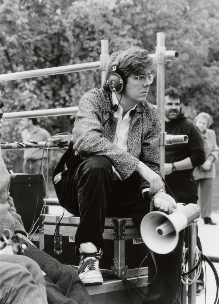 Selv om John Hughes' film var ustyrligt morsomme, gjorde de aldrig grin med de unge. Han tog teenageres problemer dødsensalvorligt. Foto: DFI/Billed- &amp; Plakatarkiv 