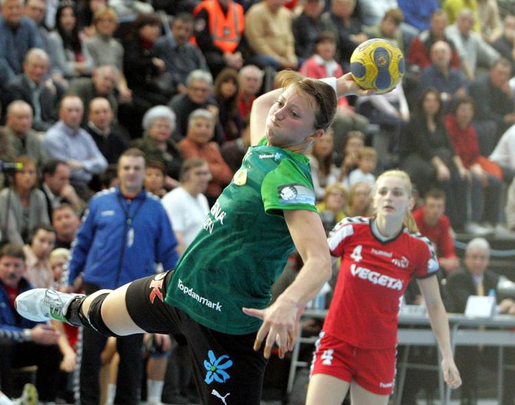 Gravid. Lene Lund for ikke glæde af Viborgs avancement i Champions League. Hun venter sig, og stopper derfor i klubben. Arkivfoto. 