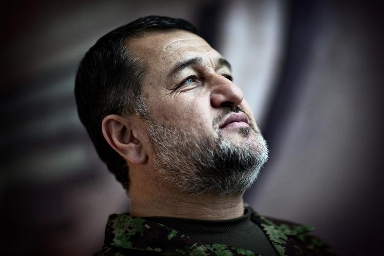 Lynvisit. Afghanistans forsvarschef, general Bessimillah Mohammadi, har i dag overraskende aflagt et besøg hos sin danske kollega, general Knud Bartels. 