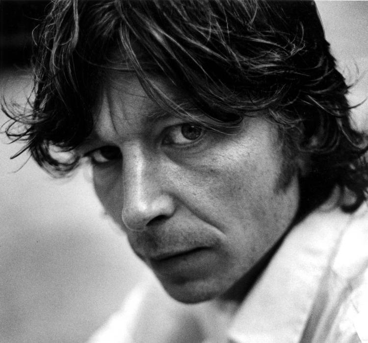 Hyldet. Den norske forfatter er mit i sit livs projekt. Anmelderne har hyldet værket, mens forfatter Jan Kjærstad kritiserer dem for at være naive. Foto: PR 