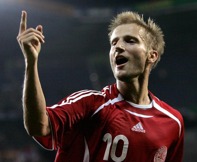 retur. Efter flere års international karriere vender landsholdsspilleren Martin Jørgensen angiveligt tilbage til rødderne i AGF. Arkivfoto. 