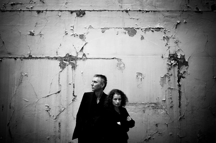 kronprinspar. Lars Kepler har (måske) potentiale til at blive den nye Stieg Larsson. Bag pseudonymet Kepler gemmer sig ægteparret Alexander og Alexandra Ahndoril. 