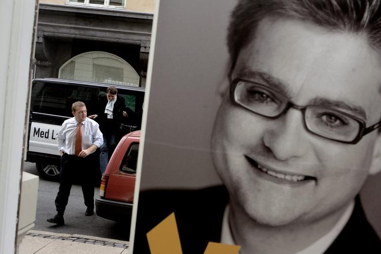 Offensiv. Det vil være de unge politikere, der forstår at begå sig i medierne, som statsministeren vil vælge til sit nye ministerhold. Det kan f.eks. give plads til en højprofileret politiker som Søren Pind. 