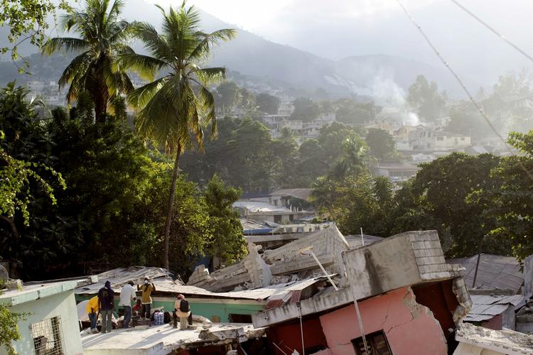 Haiti. Et ødelagt boligkvarter i Port-au-Prince. 