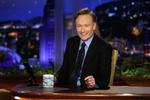 Farvel. Det blev Conan O'Brien, der måtte føje sig for Jay Leno i sendetidskampen på NBC. Billede fra det første show i juni 2009. 