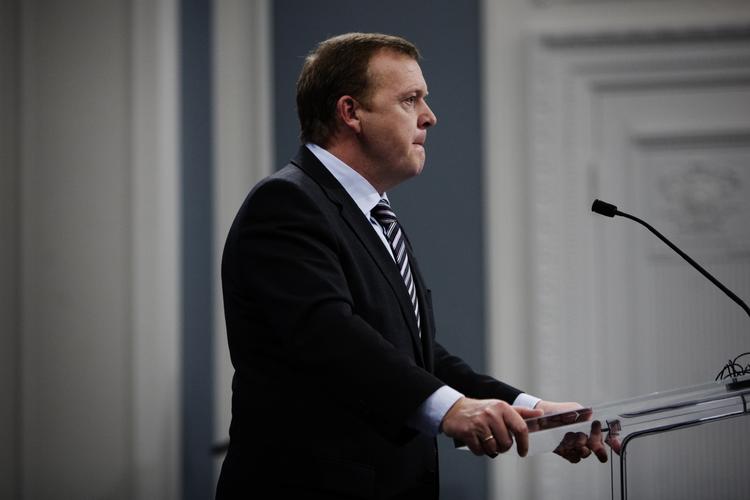Opsang. Lars Løkke Rasmussen advarer på sit ugentlige pressemøde mod selvcensur og stigmatisering i sagen om Kurt Westergaard. Arkivfoto. 