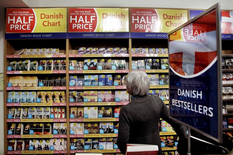markedsføring. Forlagene kan købe sig til den attraktive placering som bestsellere i de fem boghandler i Københavns Lufthavn. Ideen er hentet fra butikkernes britiske ejere. 