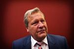 Afvisning. Tidligere skatteminister, Svend Erik Hovmand, siger, at han med god samvittighed kan gentage sin tidligere forklaring. Arkivfoto. 