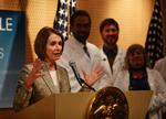 Sundhed. Nancy Pelosi i gang med at sælge sundhedsreformen til læger i Californien. 