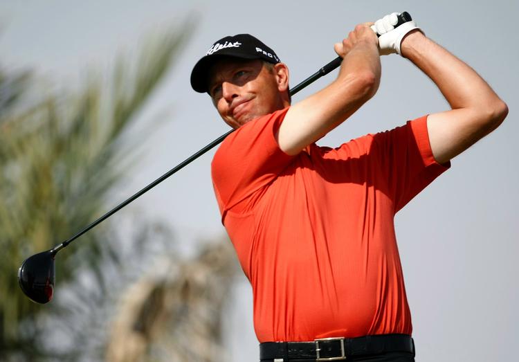 bagud. En runde med tre birdies og tre bogeys gjorde Søren Hansen til dagens dårligste dansker i Abu Dhabi. 