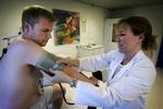 Fokus. Lægerne glemmer, at de er til for patienternes skyld, siger Ulla Astman (S), formand for Danske Regioners Sundheds- udvalg. 