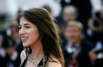 Frugtbart samarbejde. Charlotte Gainsbourgs nye cd hænger langt bedre sammen end det forrige - ikke mindst takket være samarbejdet med Beck. Arkivfoto: Matt Sayles/AP