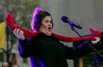 Fænomen. Susan Boyle sælger millioner af plader, og nu skal låner hun sin smukke røst til Simon Cowells støttesingle for Haiti. Arkivfoto. 