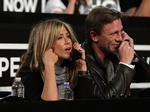 Stjernetræf. Skuespillerne Jennifer Aniston ('Venner') og Daniel Craig ('James Bond') var blot to ud af hundrede kendte telefonpassere under indsamlingsshowet. Sangene fra showet er nu til salg hos bl.a. iTunes, og det indsamlede beløb ventes derfor at stige betragteligt i den kommende tid. Arkivfoto. 