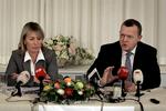 Gæld. Fra næste år skal Danmark for alvor til at betale tilbage på sin gæld, understreger statsminister Lars Løkke Rasmussen (V) og økonomi- og erhversminister Lene Espersen (K). 
