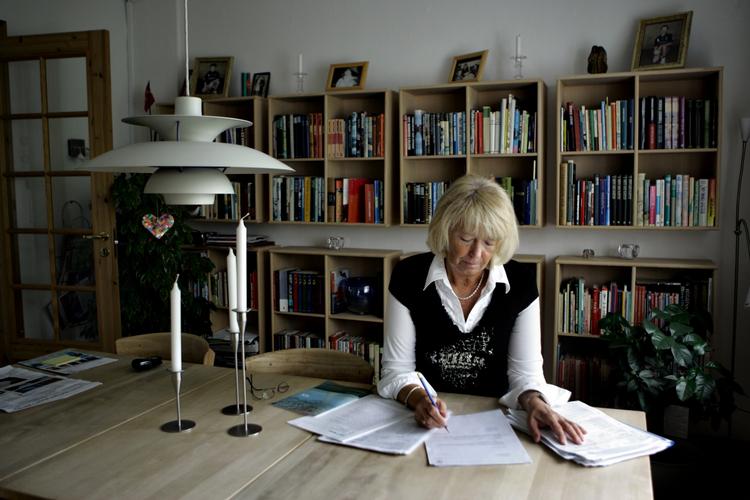 Mange vil nok gerne vide, hvad skatteændringerne betyder for deres første lønudbetaling. Derfor har Ernst og Young lavet en beregner, der kan give et hurtigt overblik over, hvor meget billigere du slipper i år. Arkiv 