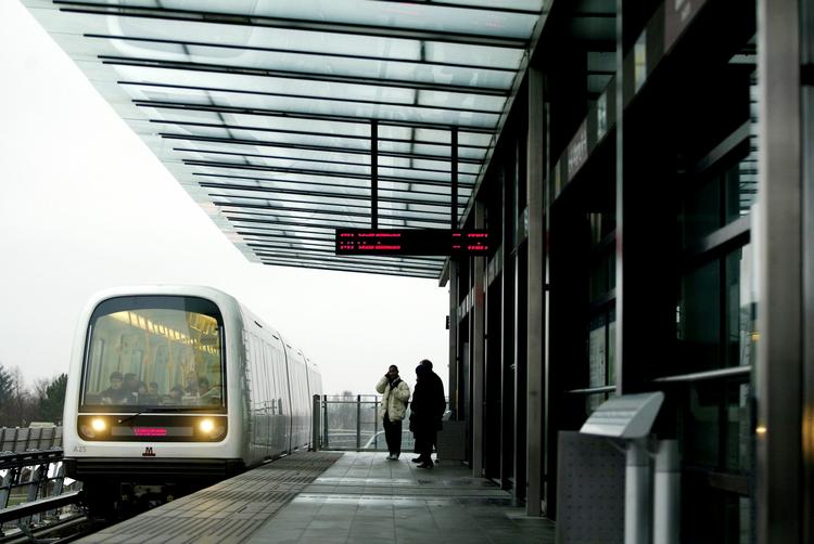 Chefjob. Selskabet bag Københavns Metro har uden opslag hyret en af medarbejder fra overborgmesterens sekretariat til et chefjob. 