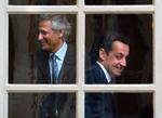 Rivaler. Dominique Villepin og Nicolas Sarkozy kappedes begge i 2004 om at efterfølge Jacques Chirac som præsident. (Arkivfoto) 