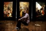 Michael Jeppesen anmelder kunst på dagbladet Information og er vært på programmet ' Kunstrazzia' på DR K, hvor han møder og taler med unge danske kunstnere. Arkivfoto. 