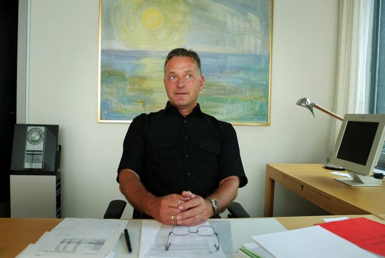 partiskifte. Jørgen Christensen har meldt sig ind i Liberal Alliance. Den tidligere amtsborgmester for Venstre forlod sit gamle parti, fordi det efter hans mening bruger for meget tid på de forkerte sager. 