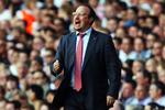 presset. Liverpools spanske træner Rafael Benitez har været udsat for massiv kritik på grund af holdets manglende resultater. Men han vil ikke løbe fra jobbet. Arkivfoto: Sang Tan/AP 