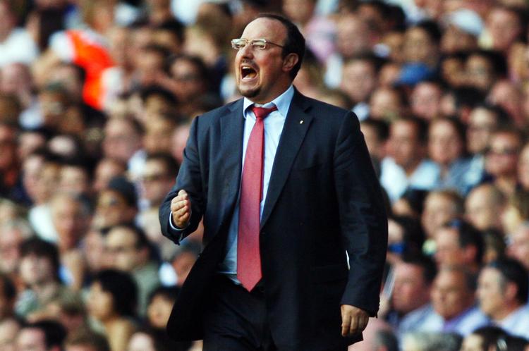 presset. Liverpools spanske træner Rafael Benitez har været udsat for massiv kritik på grund af holdets manglende resultater. Men han vil ikke løbe fra jobbet. Arkivfoto: Sang Tan/AP 