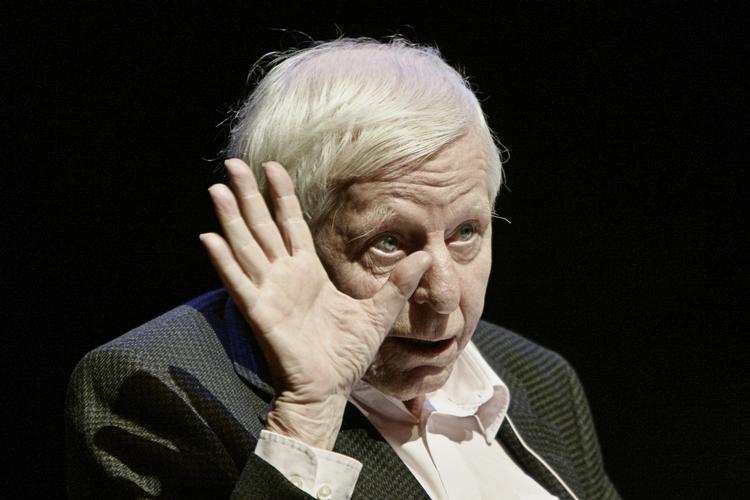 Kritik. Hans Magnus Enzenberger kritisererede både regeringer og lobbyister i sin tale. Arkivfoto. 