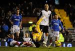 mål. Portsmouth lukker endnu et mål ind i en hård overlevelseskamp, da Fulham onsdag vinder mod bundproppen. 