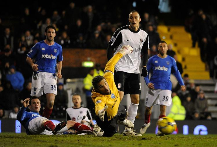 mål. Portsmouth lukker endnu et mål ind i en hård overlevelseskamp, da Fulham onsdag vinder mod bundproppen. 