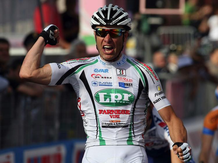 igen. Sejren i dagens løb var den sjette for Alessandro Petacchi, der dog er blevet frataget den ene på grund af doping. Arkivfoto. 