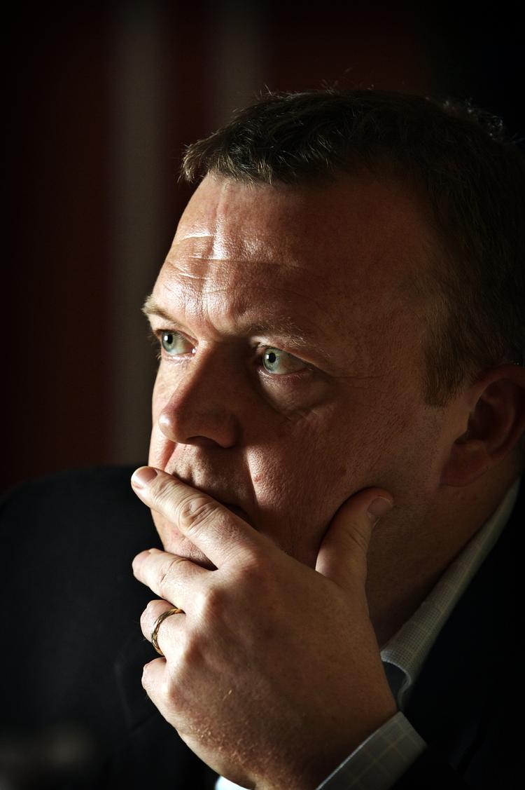 valgnederlag? Statsminister Lars Løkke Rasmussen får hård kritik af sine egne, der er begyndt at tvivle på, at  han kan vinde det næste valg. 