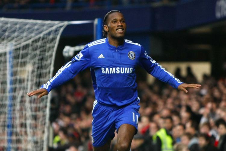 afslutteren. Chelseas Didier Drogba er en uhyggelig stærk angriber for både klub og landshold. Det sikrede ham igen titlen som Afrikas bedste spiller. Arkivfoto. 