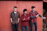 Chris Keating, Anand Wilder og Ira Wolf Tuton fra Yeasayer beskrev i 2008 selv deres musik som Middle Eastern-psych-snap-gospel. 