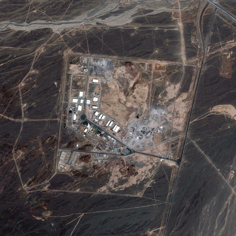 Spottet. Dette foto fra GeoEye - der er specialister i satellitbilleder - skulle angiveligt vise Natanz-anlægget. 