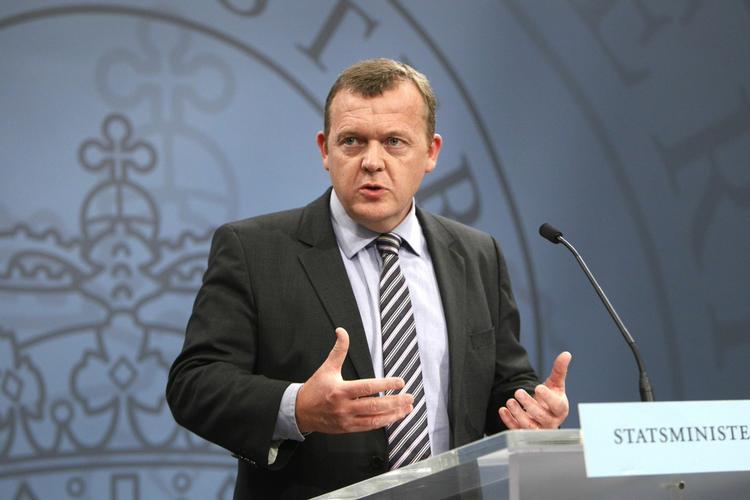 Udfordret. »Jeg kan godt se, at jeg er udfordret, og at regeringen er udfordret. Men jeg ved, hvilken plan jeg kører efter«, sagde Lars Løkke Rasmussen på sit pressemøde. 