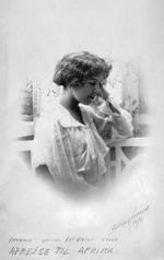 Eventyrlysten. Karen Blixen ses her som 28 årig lige før afrejsen til Afrika. 