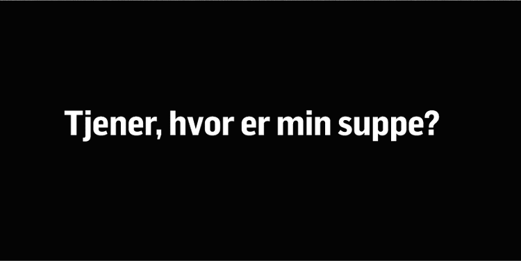 »Det giver en større intimitet. Man snakker sammen på en anden måde, og uden at man føler på hinanden, kan man mærke den, der sidder ved siden af«, siger Lene Johannsen, svagt-seende medstifter af restaurant Dark Waiter, hvor seende kunder spiser i absolut mørke. 