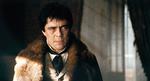 Med et ansigt fuld af skyggesider er Benicio del Toro oplagt i rollen  som varulv. Det  demonstrerer  han efter alle  traditionens regler i 'The Wolfman'. Foto: United  International  Pictures 