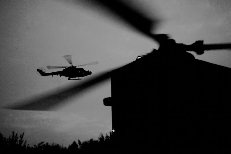 ørkenkrig. Den famøse læk afslørede, at jægerkorpset var på vej til Irak. Billedet er fra en af jægernes øvelser. 