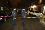 SKYDERI. Politibetjente ved Heimdalsgade, hvor to mænd blev ramt af skud torsdag aften. 